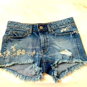 Express shorts